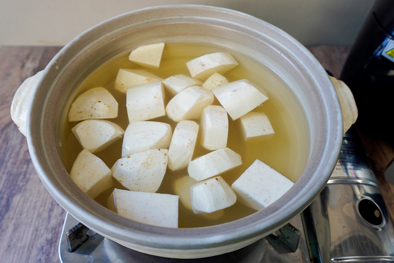 fish soup with taro and vermicelli 08