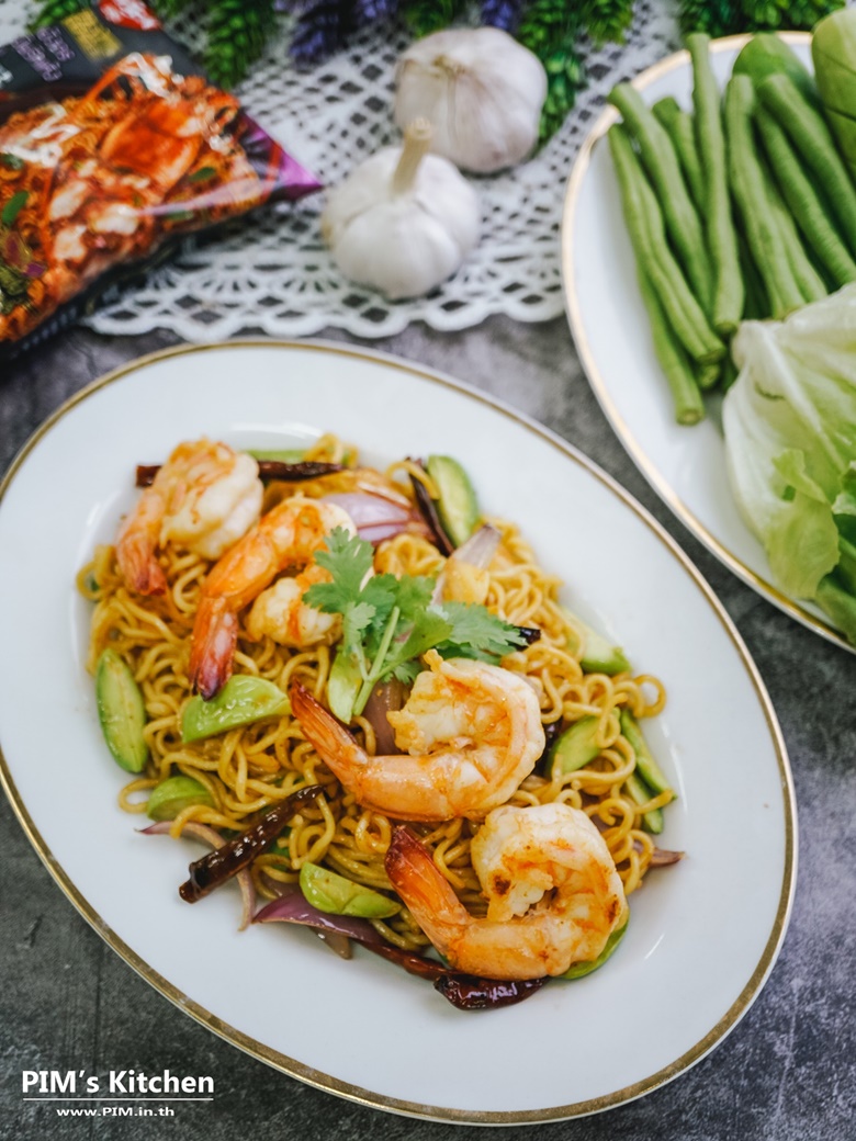 fried noodles with bitter bean and shrimp paste15