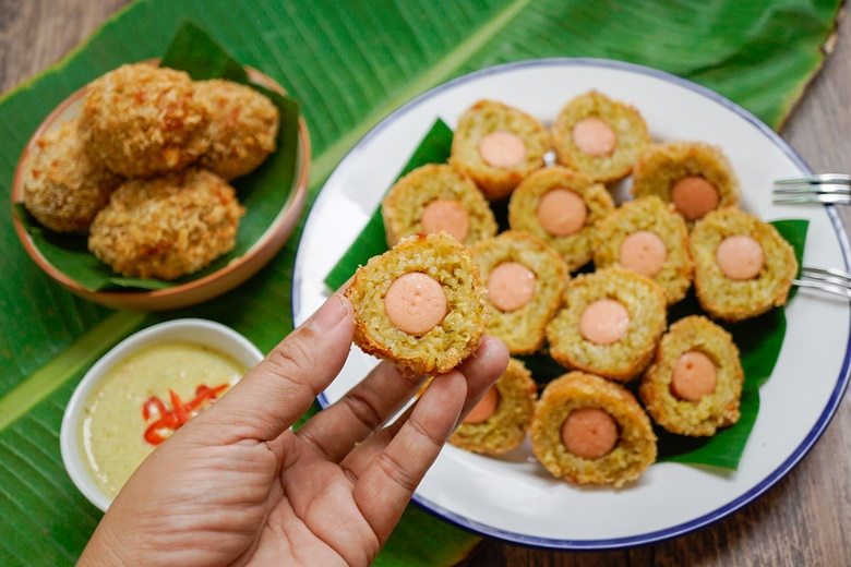 fried rice ball with sausage and cheese 29