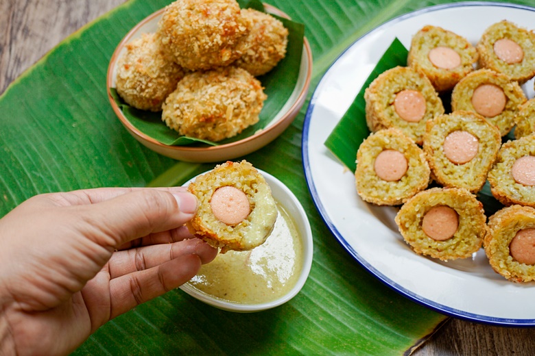 fried rice ball with sausage and cheese 30