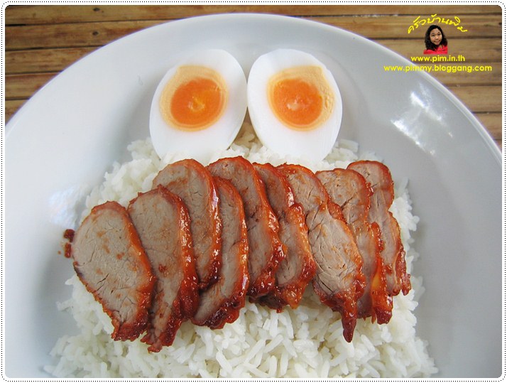 http://pim.in.th/images/all-one-dish-food/kao-moo-dang/kao-moo-daeng-27.JPG