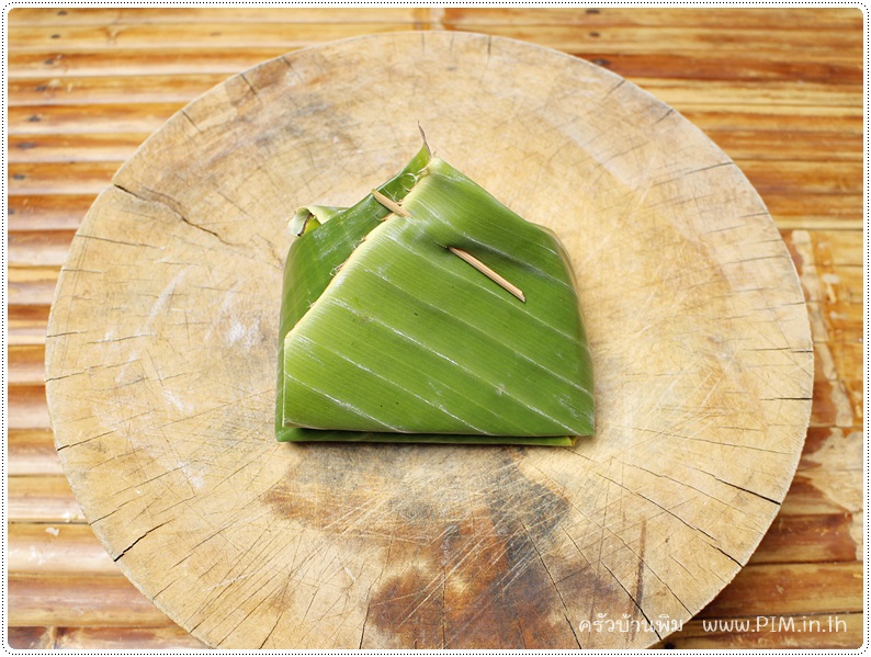 http://www.pim.in.th/images/all-side-dish-chicken-egg-duck/steamed-chicken-organs-in-banana-leaves/steamed-chicken-organs-in-banana-leaves-11.JPG