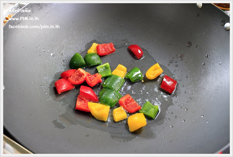 fried fish with fruits 08