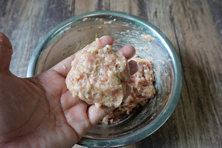 deep fried minced pork with salted fish 11