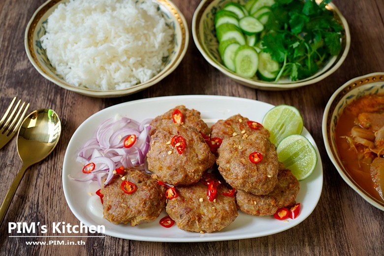 deep fried minced pork with salted fish 19