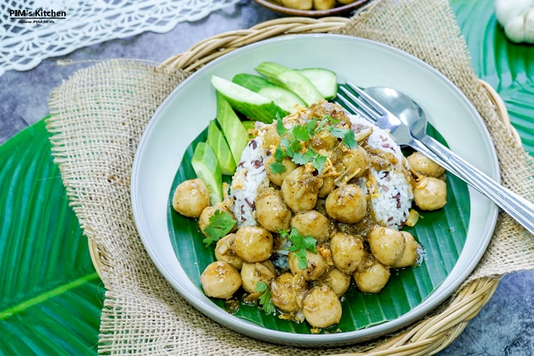 fried garlic pork balls 05