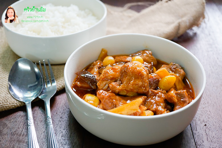 pork ribs with young coconut in red sauce 12