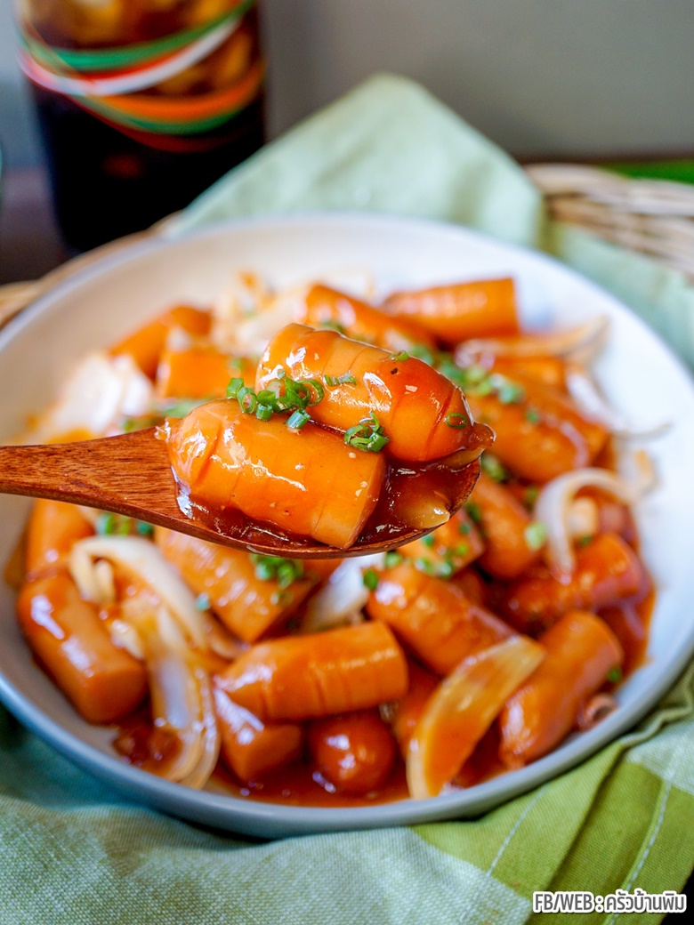 stir fried sausage with red sauce 10