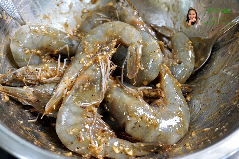 shrimp with garlic and chili sauce 11