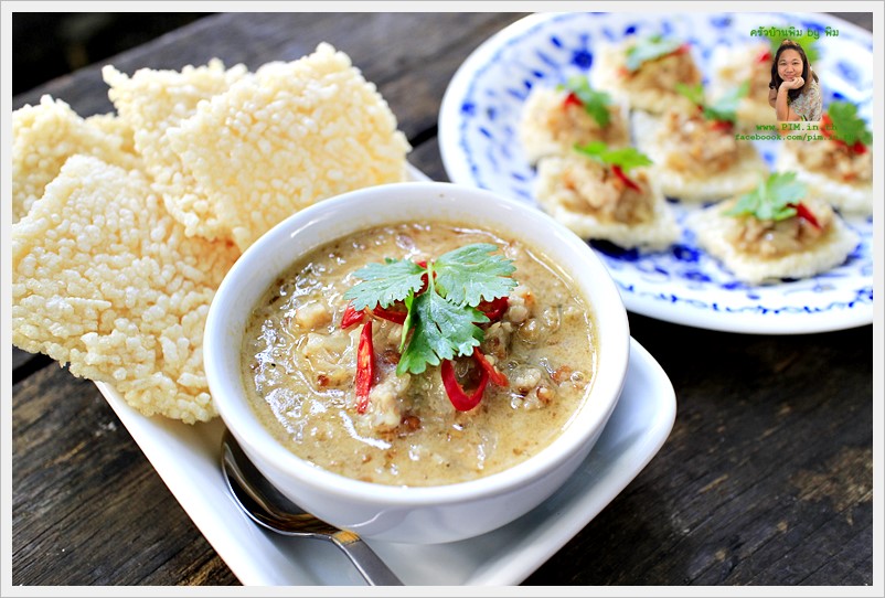 rice crackers with minced shrimp and pork dip 11