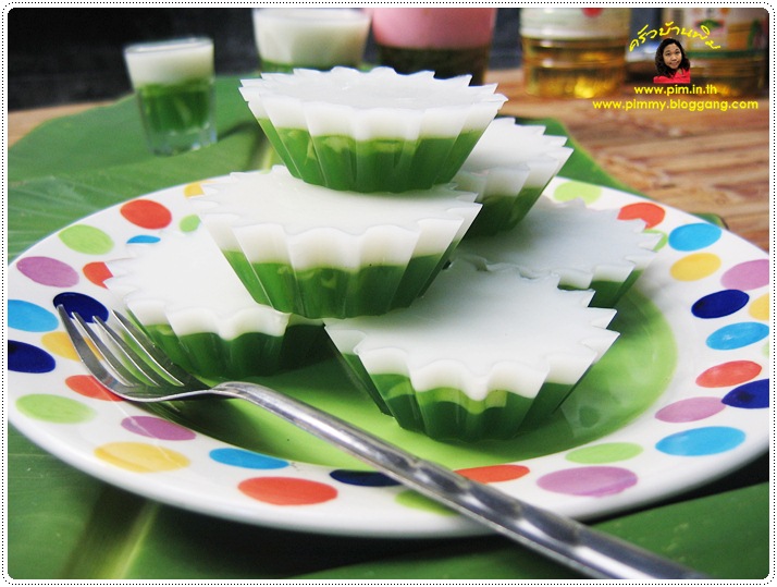 http://pim.in.th/images/all-thai-dessert/wun-kati/wun-kati-baitoey-02.JPG